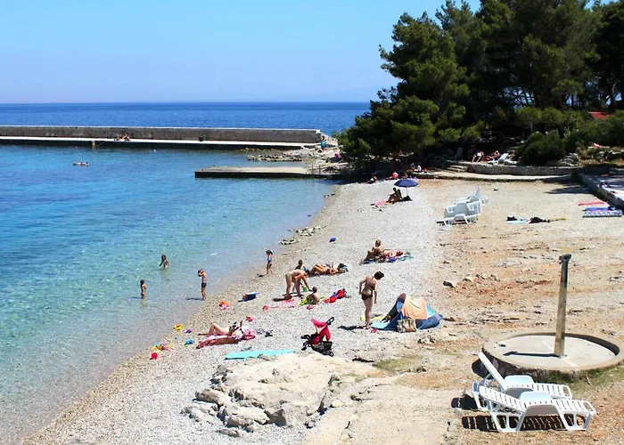Apartment With Parking Space Veli Losinj, Losinj - 21192 Veli Lošinj